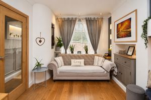 Lounge- click for photo gallery